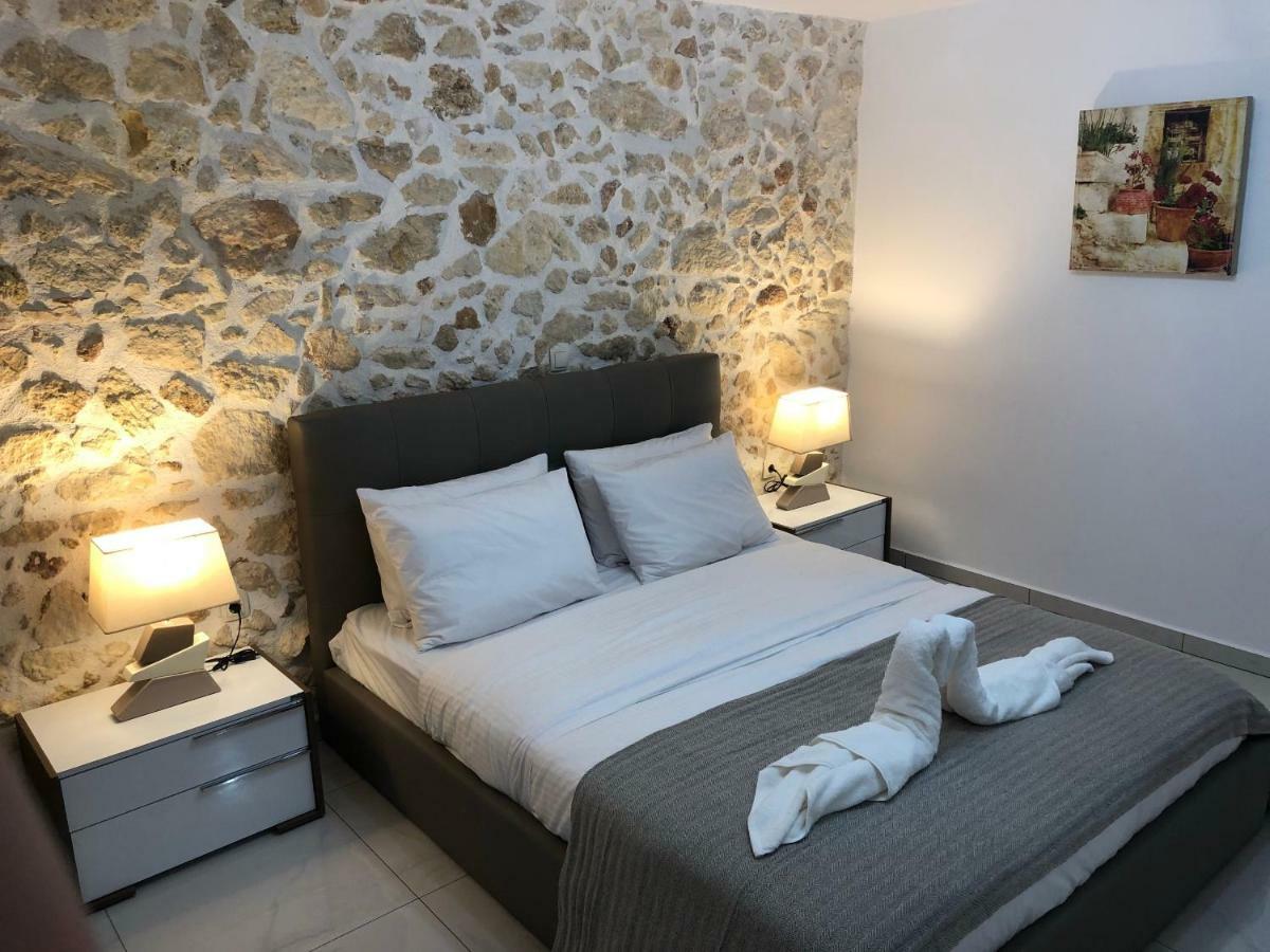 Wave Apartment La Canea Esterno foto
