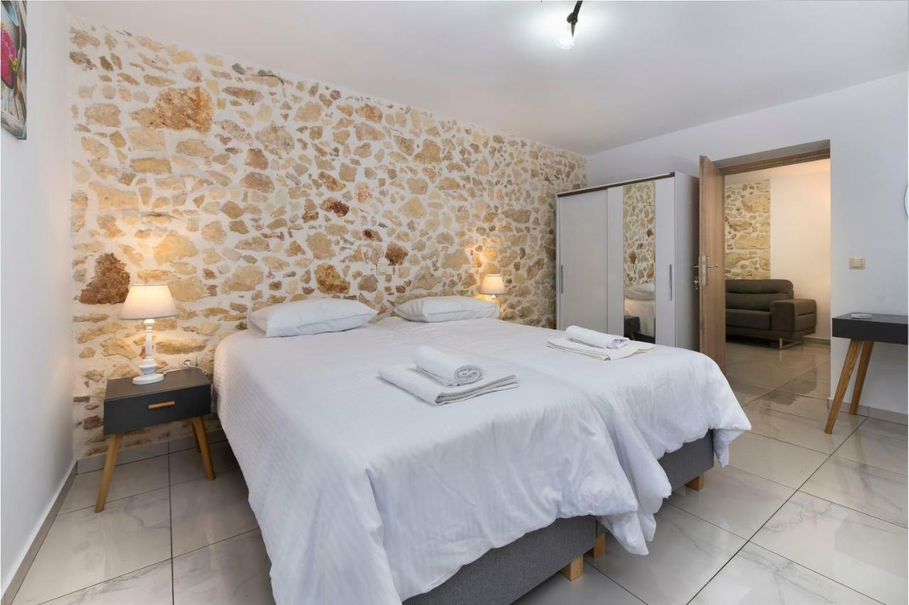 Wave Apartment La Canea Esterno foto