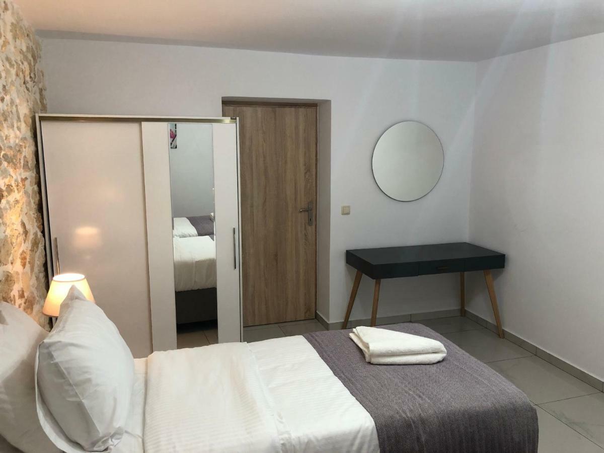 Wave Apartment La Canea Esterno foto