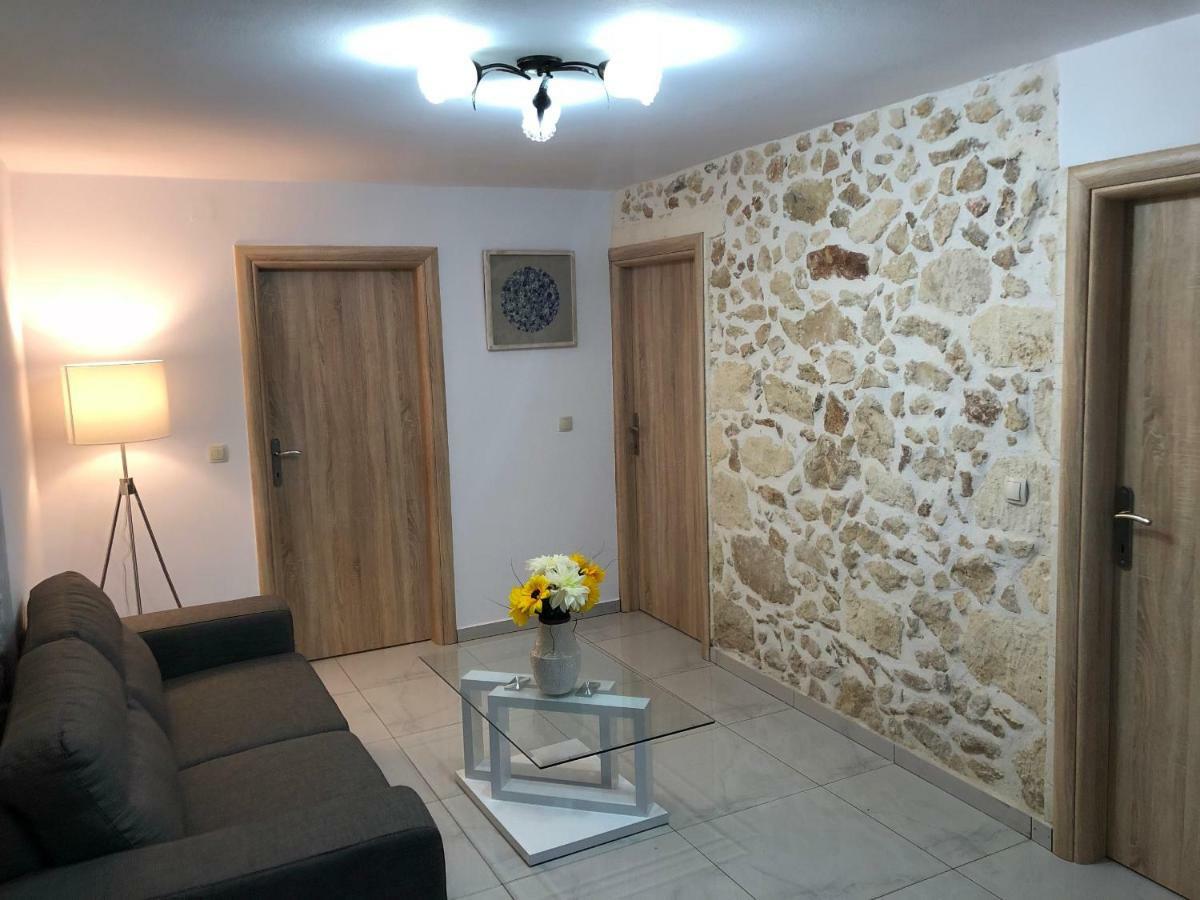 Wave Apartment La Canea Esterno foto